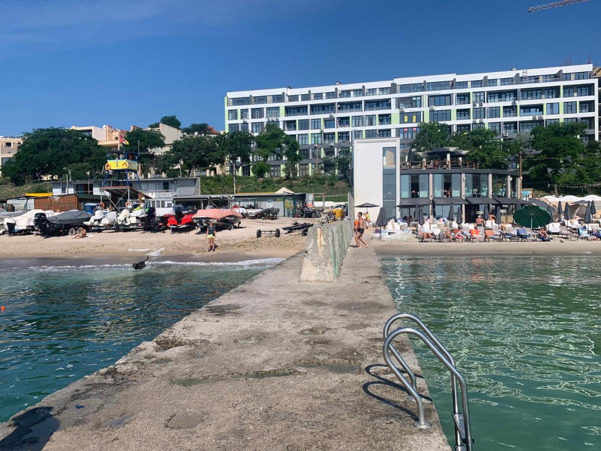 Одесса Магнит У Моря На Пляже Однокомнатные Апартаменты 39 Метров Odessa Exterior foto